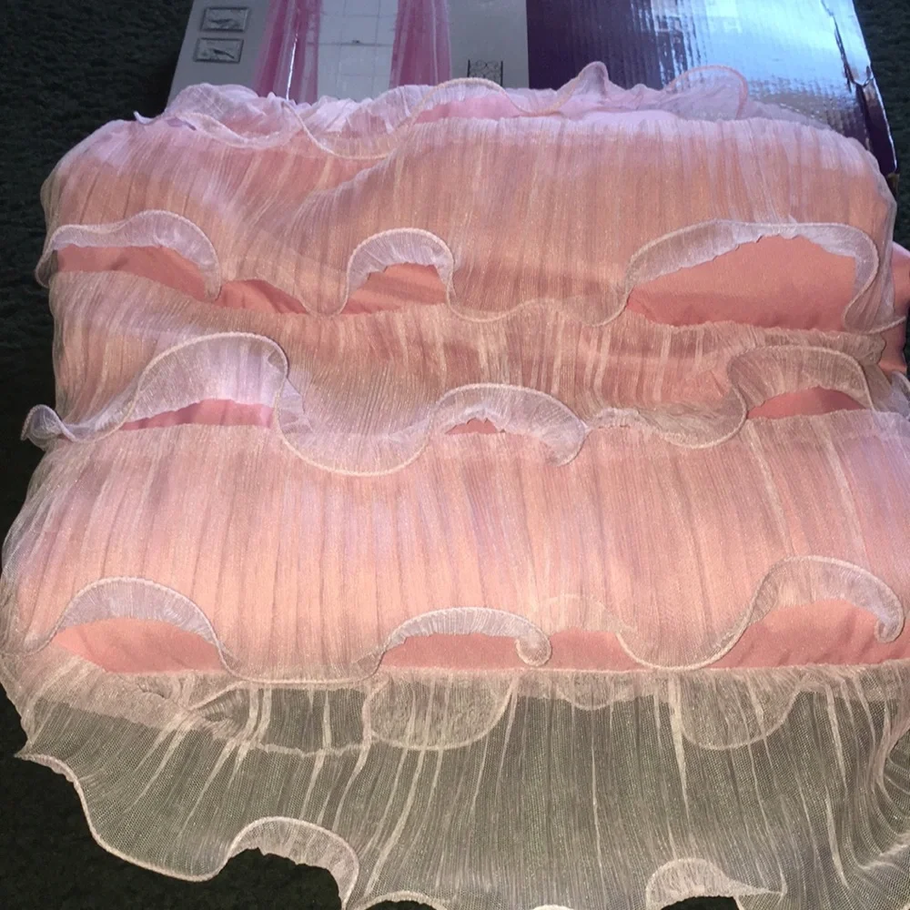 New! Lush Decor Kemmy Sissy Barbie pink rows of ruffles Drapes Little Girl Girly - Picture 9 of 10
